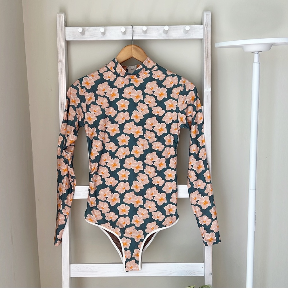 BNWOT Acacia Swimwear New Mahalo Ehukai Bodysuit (L)